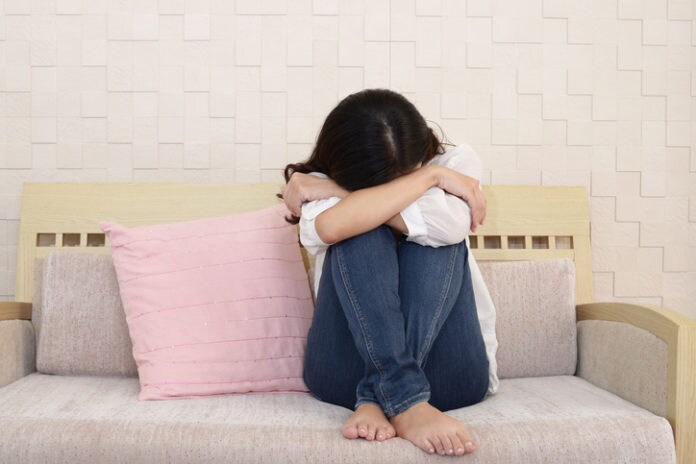 また短命恋愛？長続きしない女性に共通する危険サイン