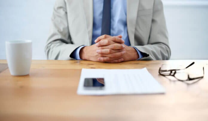 社会的制裁を受けるかもしれない