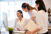 男性に愛される女性・女性に好かれる女性の違い