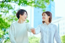 男性がやる、無意識のミラーリング行動