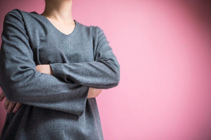 恋愛でする執着とは?異性に執着しやすい人の特徴と手放すための解決策