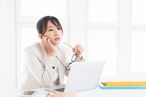「恋に臆病」と思われる女の特徴4つ