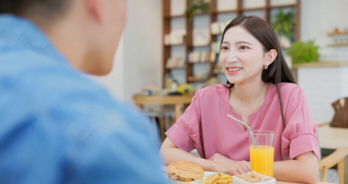 1.彼の試験を応援するかどうかを判断する