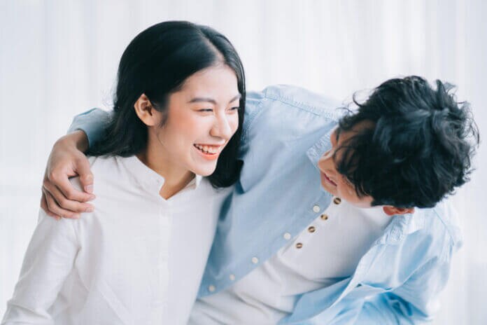 急に下の名前で呼ぶ男性心理8選　脈ありサインの見分け方と本音を徹底解説