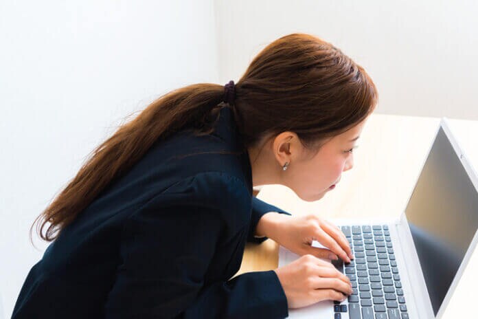 その言動、痛い認定されてるかも…アラサーの落とし穴