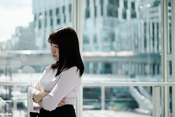 ３：「自虐ネタ」の多い女