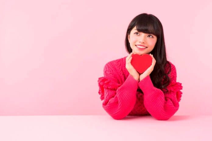 付き合っていないのにプレゼントをくれるのが脈ありの場合
