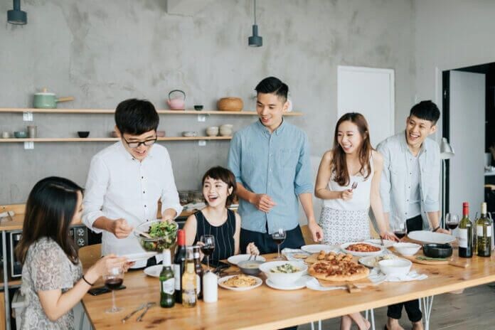 1.他の男性から話しかけられている姿を見たとき