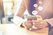 LINEスタンプ論争。無料と有料どっちがモテる？