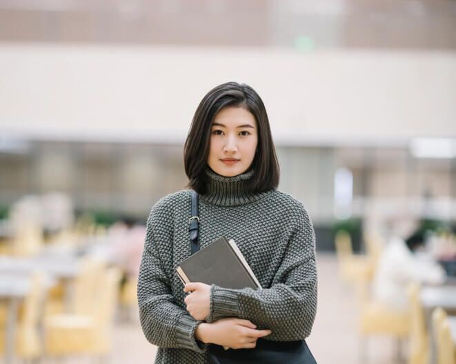 内気女子が逆にモテる理由