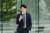 男性がマメにLINEできない理由。脈なしとは限らない