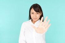丁寧な言葉遣いは逆効果？恋愛を遠ざける「ATフィールド女子」の特徴