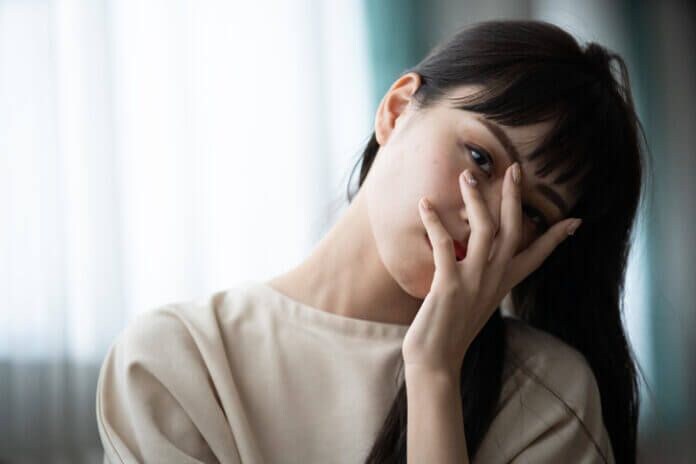 実は一途な女性ほど沼る？不倫常習女に共通する特徴3つ