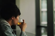 「あのLINEスタンプを見るとつい…」忘れられない！男性が元カノを思い出す瞬間とは