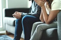 交際初日に合鍵要求!? 男性がドン引きした彼女の行動4選