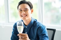 脈なしと勘違いする!? 意外すぎる「男性の脈ありサイン」