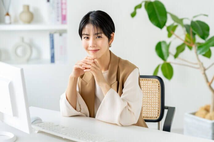 若ければOK!? 男性が許す「理想の高い女性」とは?