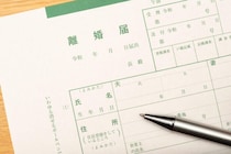 本気で「離婚しようかな…」と思わせる男の特徴って？