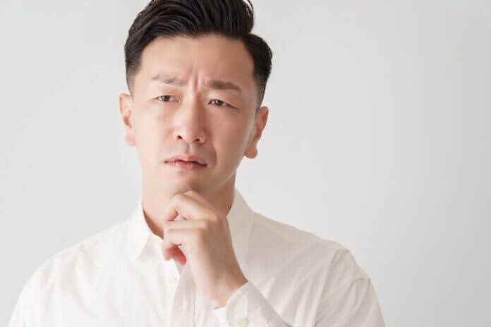 無意識に壁を作ってます…「話しかけにくい人」の特徴7選