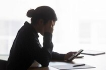 マジで無理…男性が思う「めんどくさい女」の特徴4つ