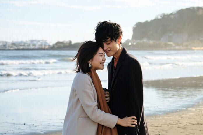 溺愛される女性との違いはコレ…男性を沼らせる女性の特徴5つ