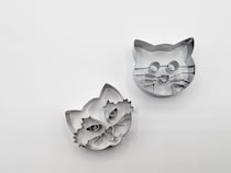 【道具探訪】ドイツ発・クッキー型の名門「バークマン」と「スタッダー」。同じ猫型でもこんなに違う！