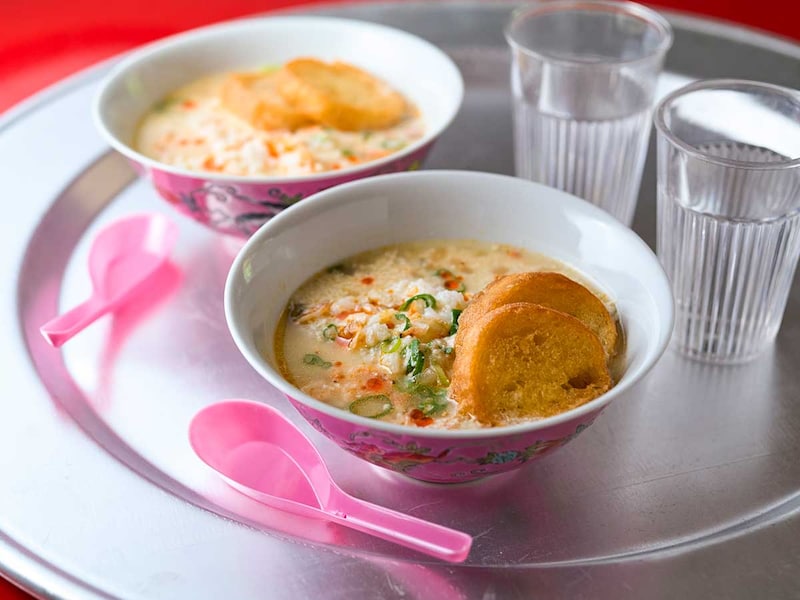 「成城石井自家製 桜海老の台湾風豆乳粥」 539円