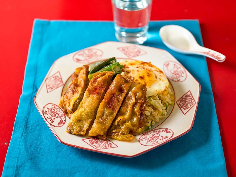 「成城石井自家製 台湾風排骨（パイコー）レタス炒飯」755円 