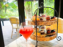 癒しの甘いティータイムを体験。KUSMI TEAといただく『日比谷パレス』のフレンチアフタヌーンティー