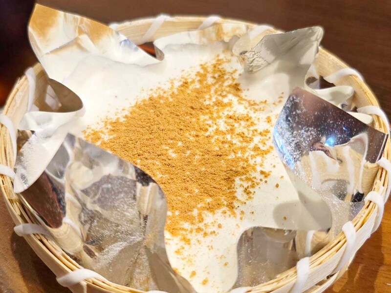 【京都】人気商品は6ヶ月待ち！ 一口で感動した老舗和菓子処のざるわらび＆三色お豆のタルト