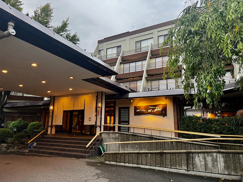 大正元年に料亭として創業した、湯田上温泉屈指の人気宿