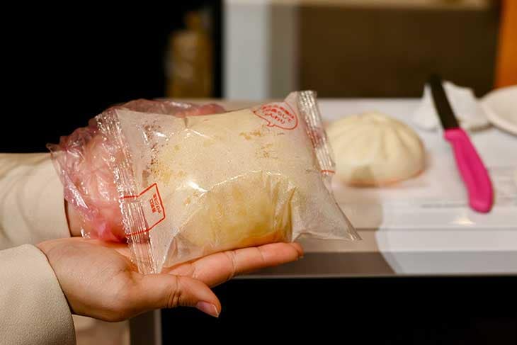 個包装のままレンジで温めれば、失敗なく上手にふっくら。朝食や間食にぴったり