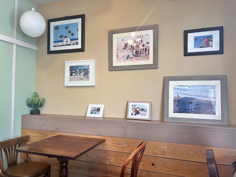 落ち着いた雰囲気のイートインスペースもある