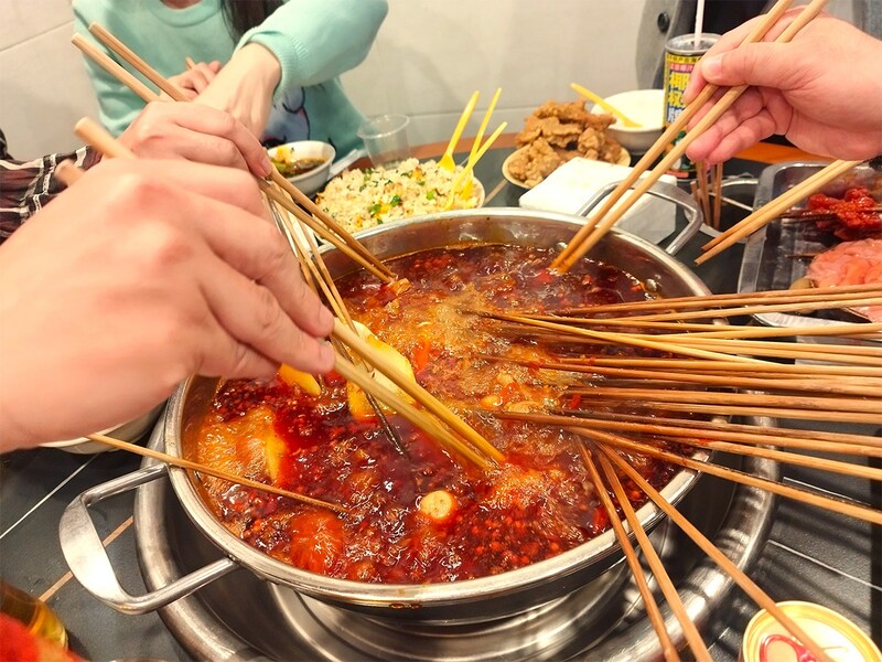 【激辛】中国・重慶の麻辣火鍋旅で「鴨血」のおいしさに目覚めた話