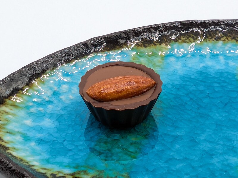 「アーモンドカップ」