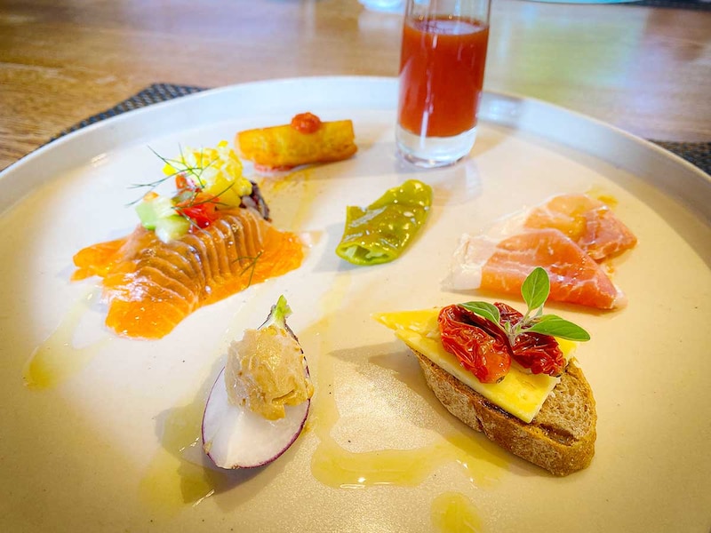 岩窪農場、県産の季節の食材を使用したランチ