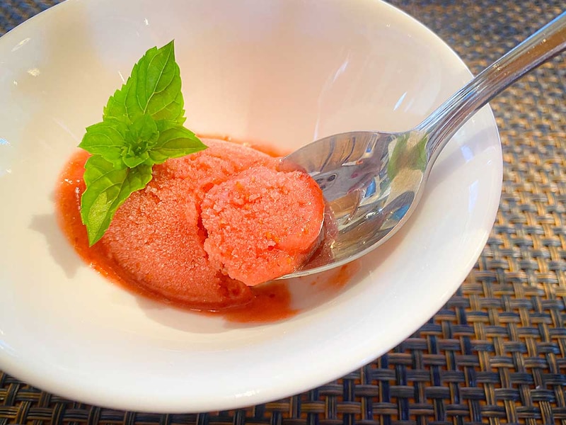 農園よつぼし苺のアイス [食楽web]