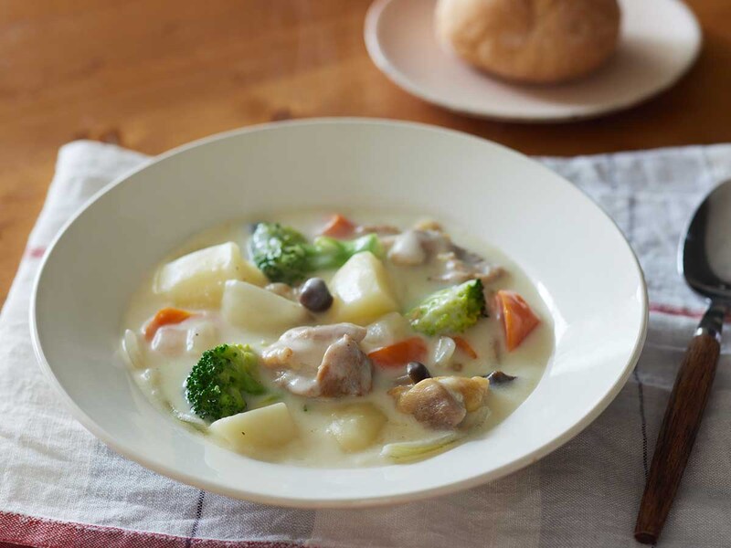 【お悩みレシピ】ルウいらずで簡単＆とろとろ！「洋食屋のクリームシチュー」を作るコツをお教えします