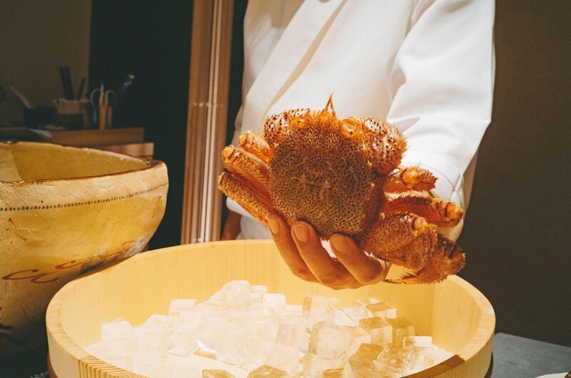 北海道産の毛蟹が今夜の主役