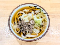 行列には訳がある！ 会社員から転身した『白須うどん』三代目が作る「吉田のうどん」が旨いワケ