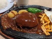 函館民が愛してやまない老舗洋食店『パーラーフタバヤ』の「甘いハンバーグ」を食べてきた【北海道グルメ】