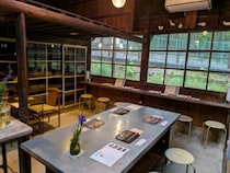 【奈良グルメ】東大寺近くの穴場カフェ『工場跡事務室』。ノスタルジックな登録有形文化財の工場跡でモーニングはいかが？