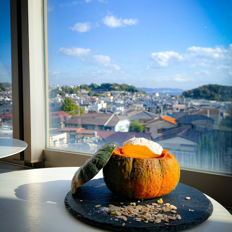 秋限定「丸ごとかぼちゃプリン」