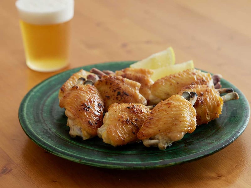 【簡単おつまみ】パリッ、じゅわ「手羽先の塩焼き」。フライパンで美味しく焼くコツをお教えします