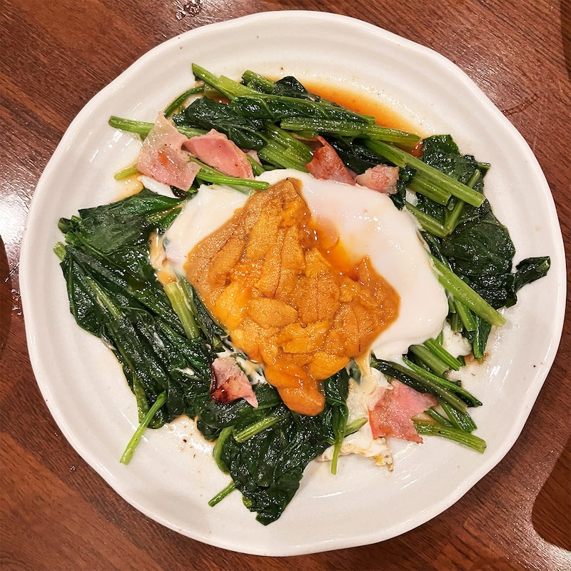 鉄板焼屋で頂いた広島名物の“ウニホーレン”