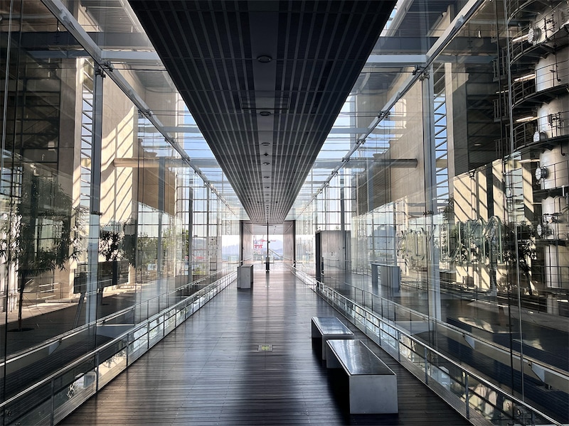 ゴミ焼却場とは思えない「広島市環境局中工場」[食楽web]