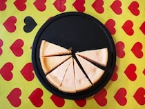 オタクの聖地・中野ブロードウェイ『カフェペロリンガ』で絶品チーズケーキを食べてきた