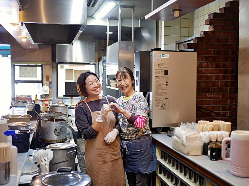 笑顔が絶えない佐野さん親子