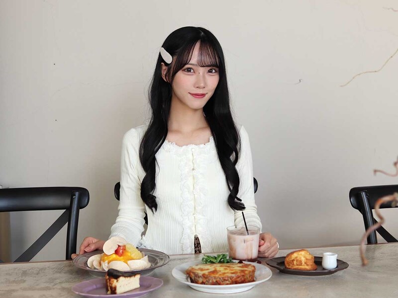 【STU48吉田彩良さん】私が恋する白いカフェVol.7。広島の『brique rouge』で絶品スイーツ