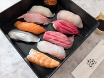 【お取り寄せの逸品】お店の握りたてそのまま星付き名店『銀座おのでら』ブランドの“冷凍鮨”の実力がすごかった